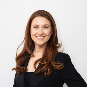 Valery-Sweeny-DDS-Silver-Lake-Los-Angeles-2-circle-600x600